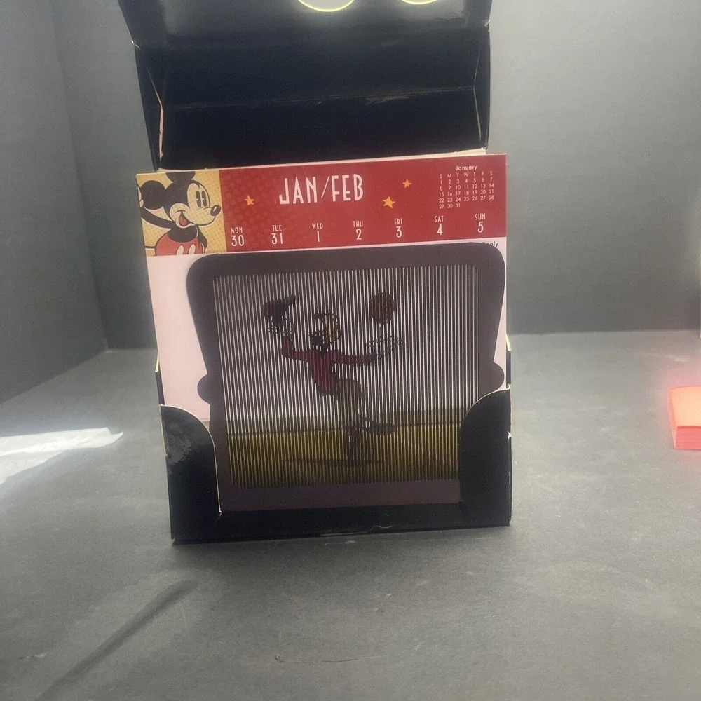 2012 Disney Animated Calendar, New, Rare,‎ OOP